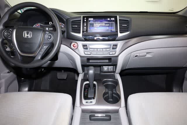Thumbnail: 2017 Honda Pilot - 23