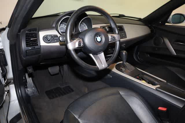Thumbnail: 2005 BMW Z4 - 14