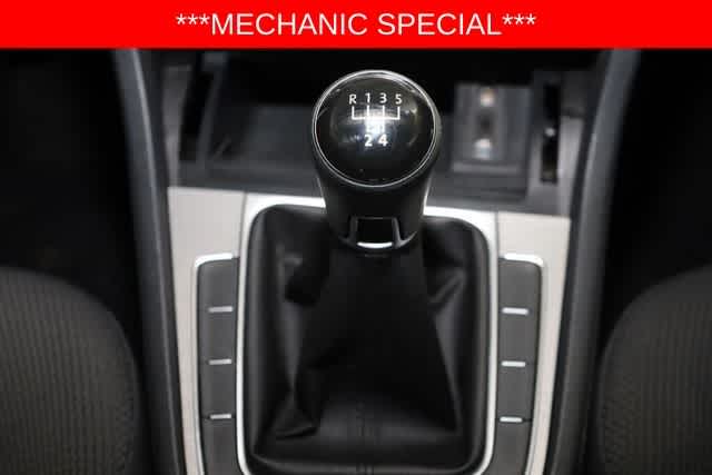 Thumbnail: 2016 Volkswagen Golf - 29