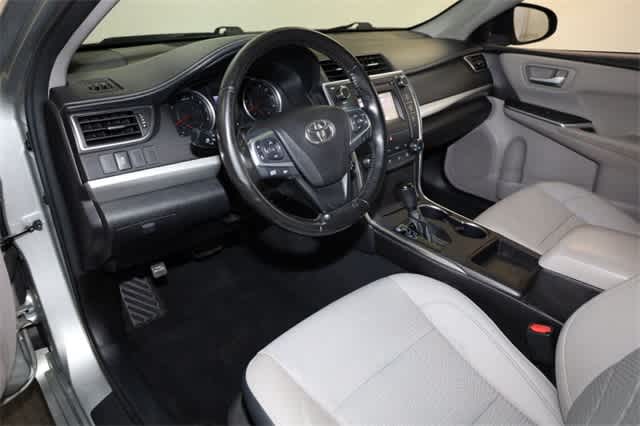 Thumbnail: 2016 Toyota Camry - 14