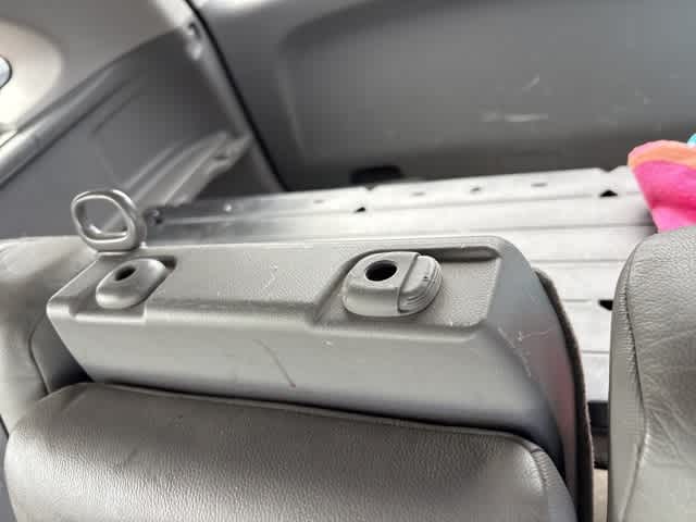 Thumbnail: 2011 Honda CR-V - 20