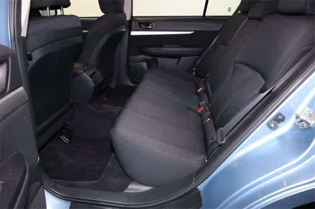 Thumbnail: 2010 Subaru Legacy - 21