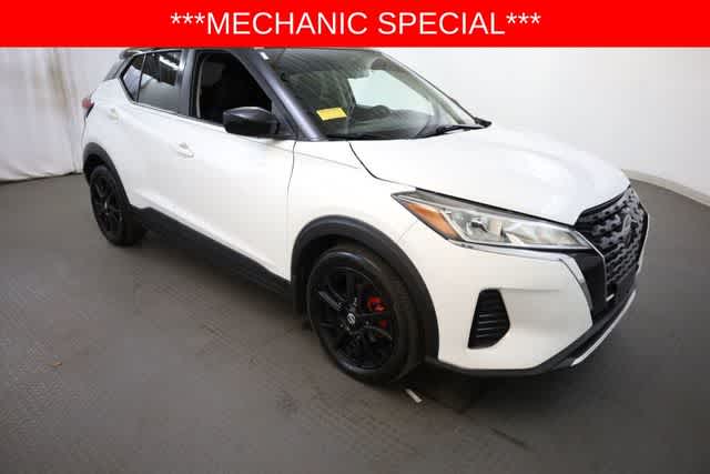 Thumbnail: 2021 Nissan Kicks - 10