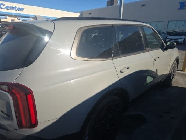 Thumbnail: 2021 Kia Telluride - 14