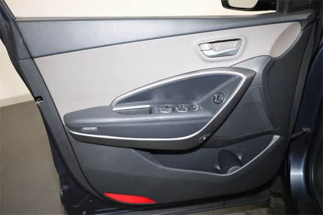 Thumbnail: 2013 Hyundai Santa Fe - 13