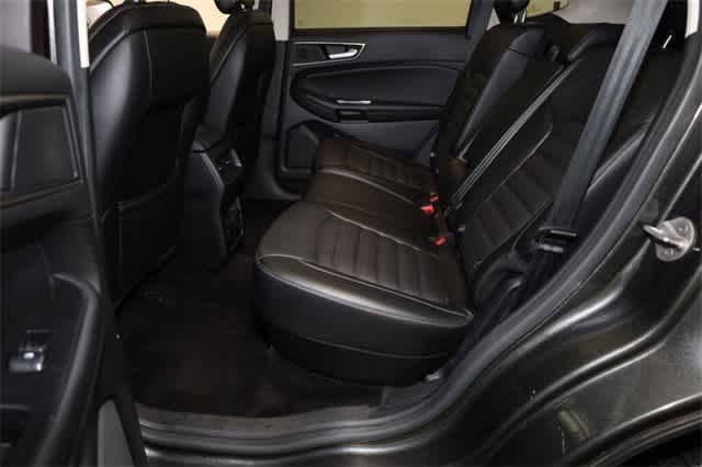 2016 Ford Edge SEL 21