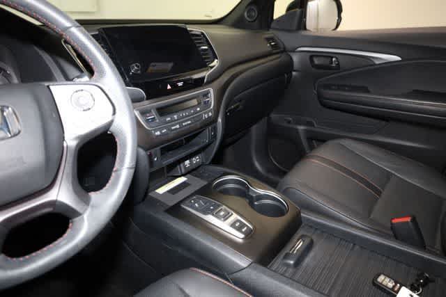 Thumbnail: 2023 Honda Passport - 23