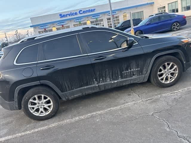 Thumbnail: 2015 Jeep Cherokee - 17