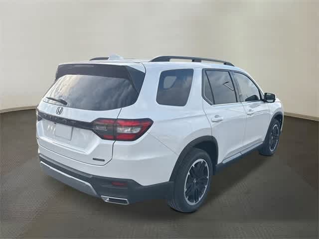 Thumbnail: 2026 Honda Pilot - 5