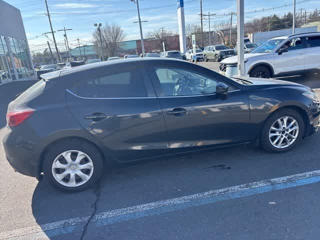Thumbnail: 2016 Mazda Mazda3 - 18