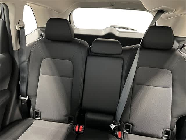 2025 Honda CR-V LX 24