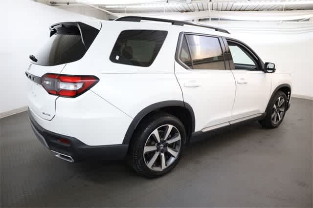 Thumbnail: 2023 Honda Pilot - 8