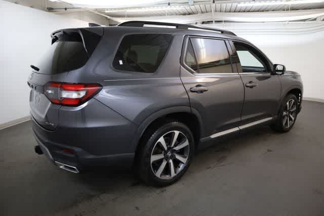 Thumbnail: 2023 Honda Pilot - 8