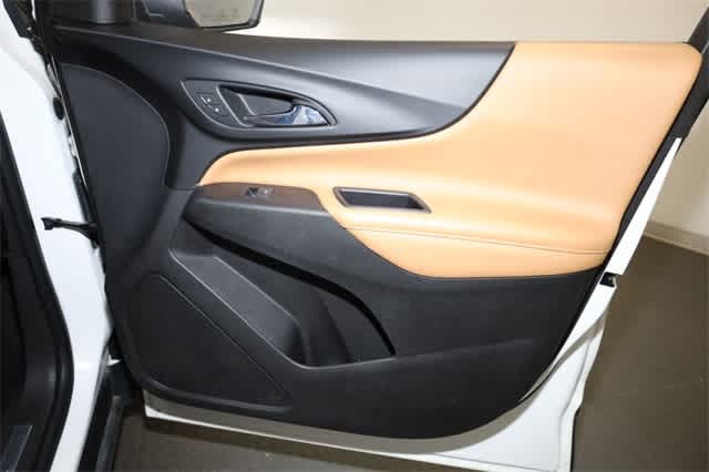 Thumbnail: 2018 Chevrolet Equinox - 22