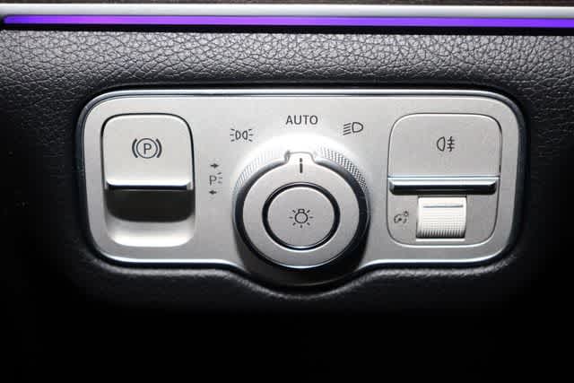 Thumbnail: 2021 Mercedes-Benz GLE - 27