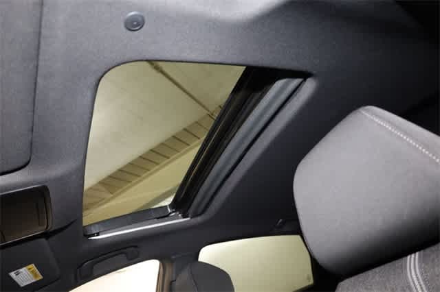 Thumbnail: 2023 Honda Accord - 26