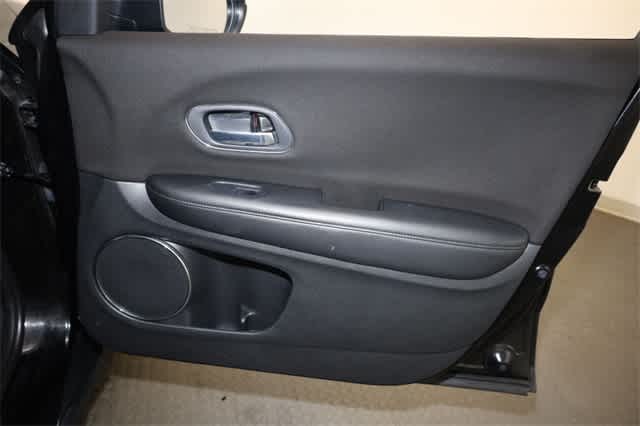 Thumbnail: 2018 Honda HR-V - 22