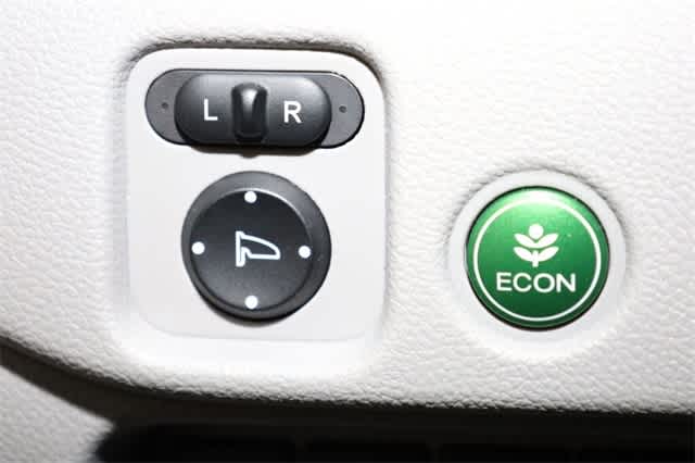 Thumbnail: 2022 Honda Pilot - 26