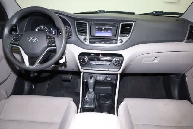 Thumbnail: 2016 Hyundai Tucson - 17