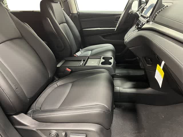 Thumbnail: 2026 Honda Odyssey - 27