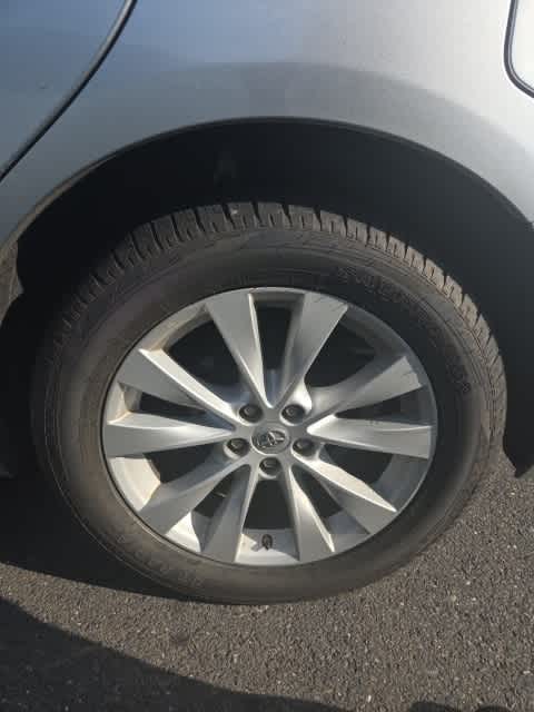 Thumbnail: 2015 Toyota Venza - 21