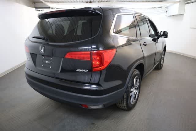 Thumbnail: 2017 Honda Pilot - 7