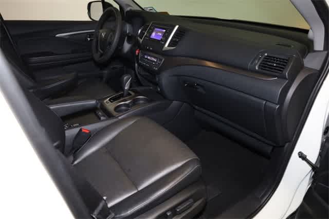 Thumbnail: 2019 Honda Ridgeline - 19