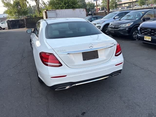 Thumbnail: 2018 Mercedes-Benz E-Class - 11