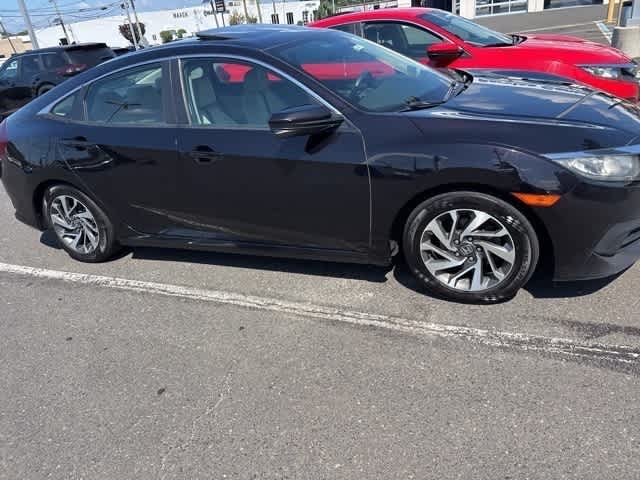 Thumbnail: 2016 Honda Civic - 8