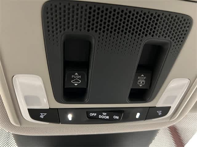 Thumbnail: 2025 Honda Pilot - 20