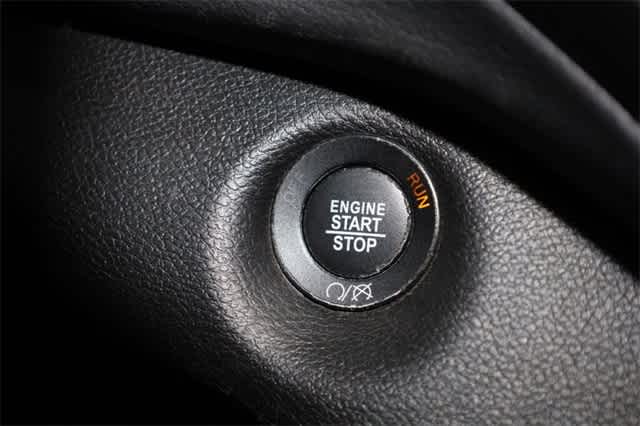 Thumbnail: 2021 Jeep Cherokee - 35