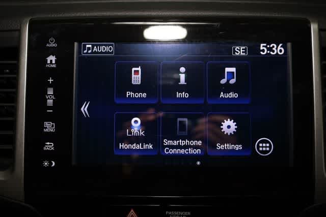 Thumbnail: 2017 Honda Pilot - 26