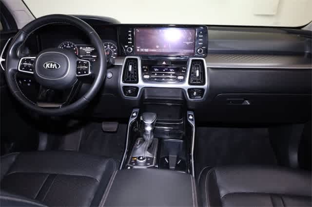 Thumbnail: 2021 Kia Sorento - 17