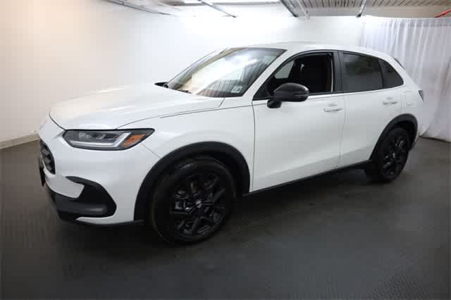 Thumbnail: 2024 Honda HR-V - 2