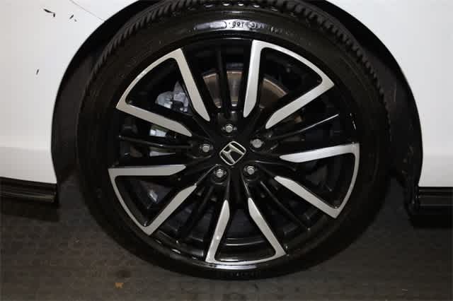 2023 Honda Accord Touring 35