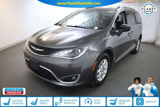 2020 Chrysler Pacifica Touring L -
                  Union, NJ