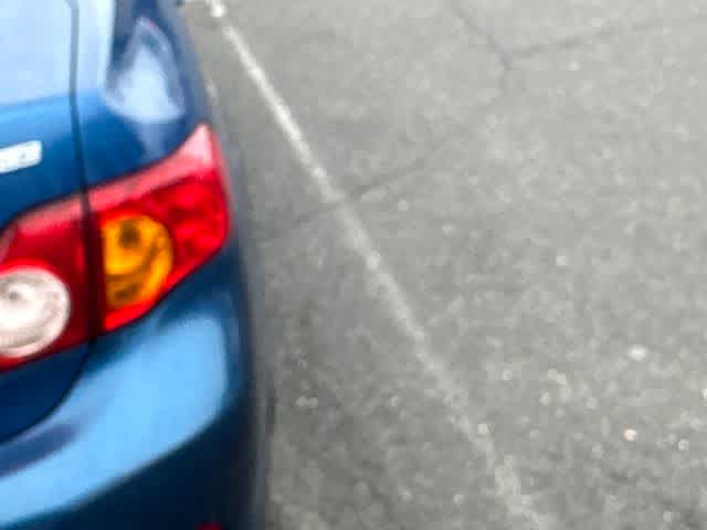 Thumbnail: 2010 Toyota Corolla - 11