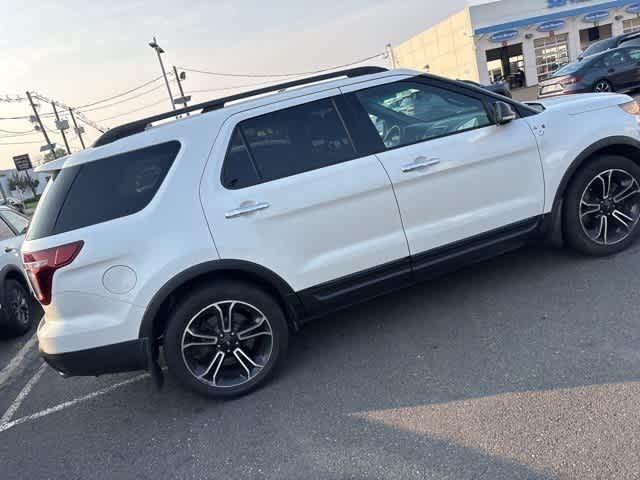 Thumbnail: 2014 Ford Explorer - 13
