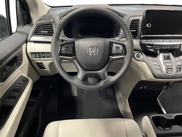 Thumbnail: 2026 Honda Odyssey - 16