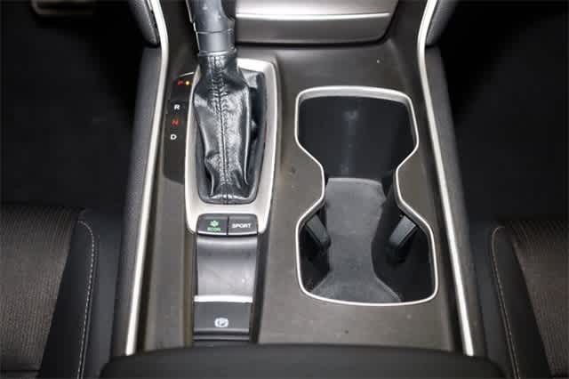 Thumbnail: 2020 Honda Accord - 32