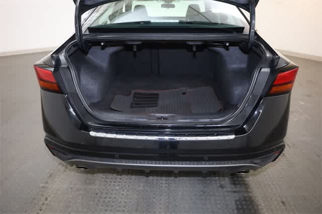 Thumbnail: 2020 Nissan Altima - 34