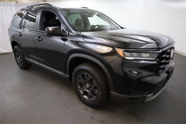 Thumbnail: 2023 Honda Pilot - 10