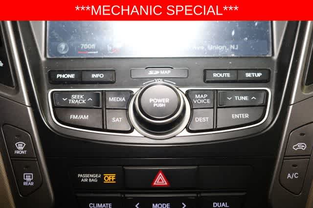 Thumbnail: 2013 Hyundai Santa Fe - 28