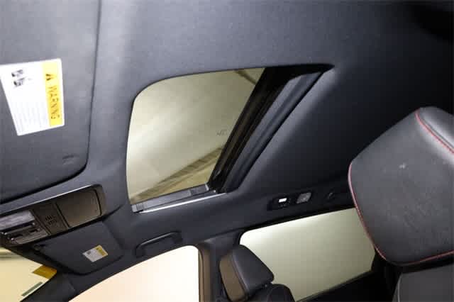 Thumbnail: 2023 Honda Odyssey - 28