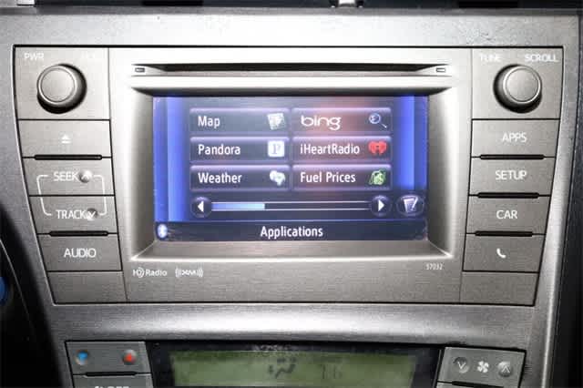 Thumbnail: 2013 Toyota Prius - 27