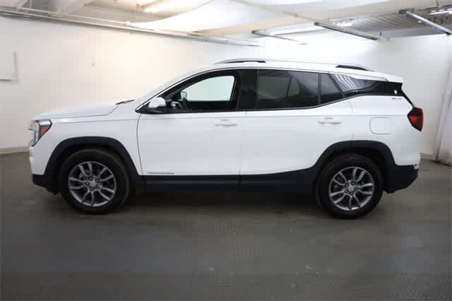Thumbnail: 2024 GMC Terrain - 3