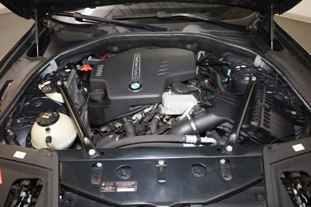 Thumbnail: 2015 BMW 5 Series - 38