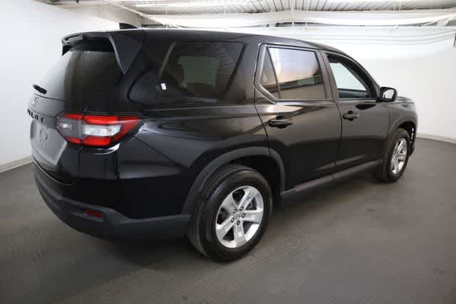 Thumbnail: 2023 Honda Pilot - 8