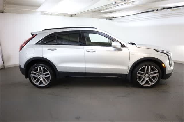 Thumbnail: 2020 Cadillac XT4 - 9