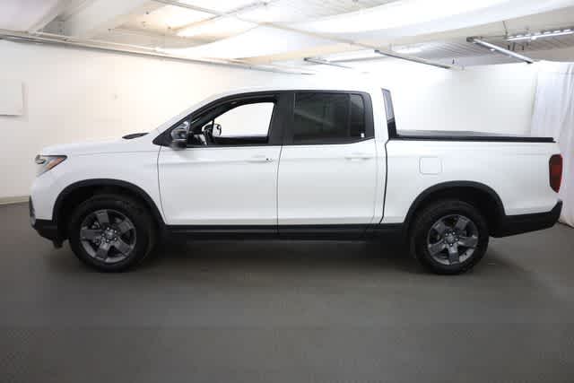 Thumbnail: 2024 Honda Ridgeline - 3